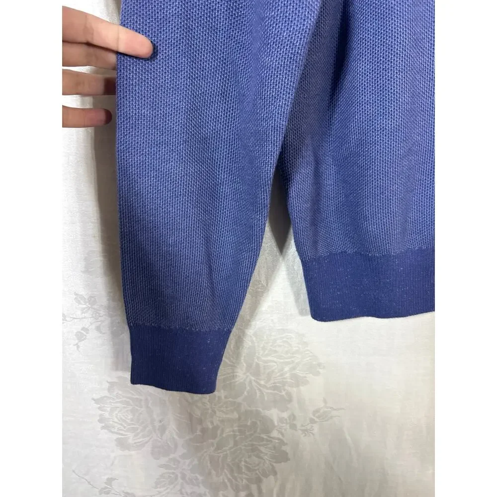 Izod sweater medium